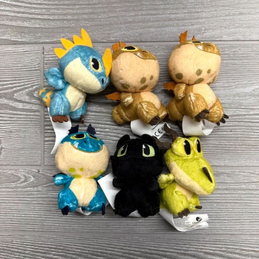 How To Train Your Dragon Hidden World Mystery Egg Mini Plush Night Fury 6PC LOT